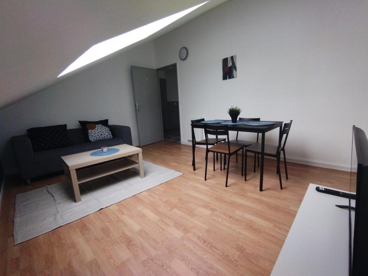 Chic And Spacious Apart With Parking Pierrefitte-sur-Seine Eksteriør billede